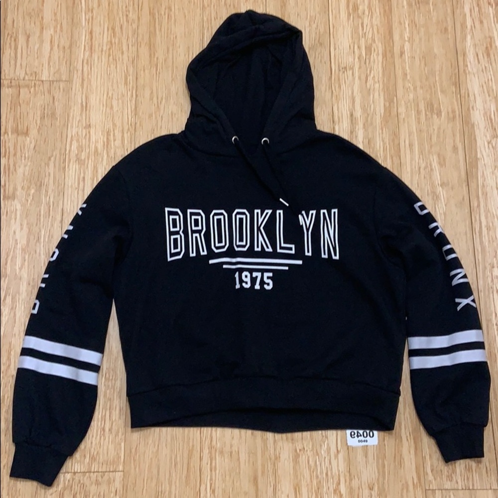 Crop sweater